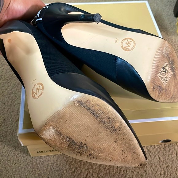 Michael Kors Vicky bootie - Picture 3 of 5